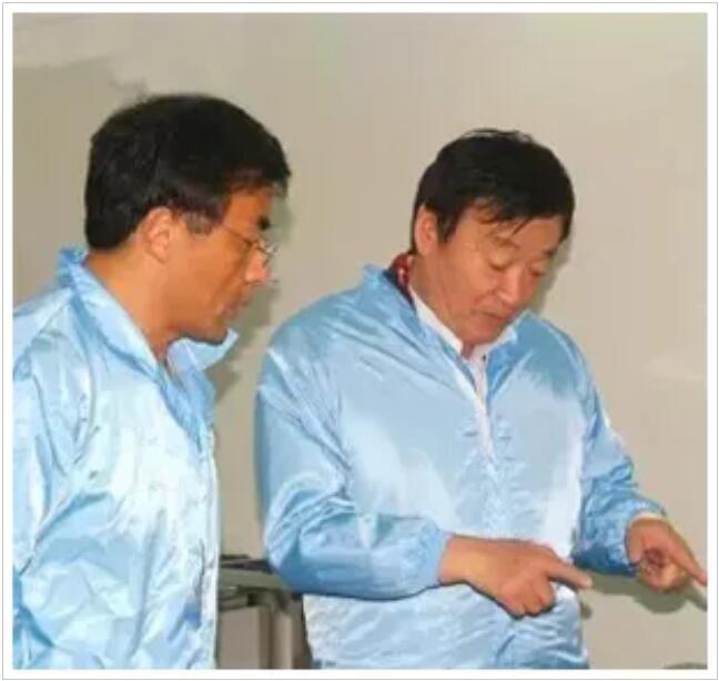 77a0be74dcd01fac519b83f4ec260b78