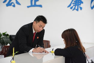 今天我當(dāng)班 訴訟服務(wù)中心的咨詢、立案與調(diào)解紀(jì)實(shí)